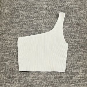 Aritizia One shoulder sculpt knit top